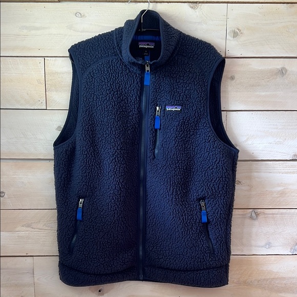 Patagonia Other - Patagonia Men's Navy Fleece Vest Synchilla Sz L